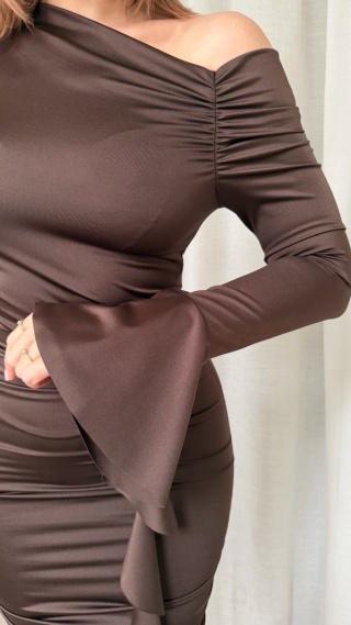 Elastyczna opinająca sukienka Celestian Siren brązowa