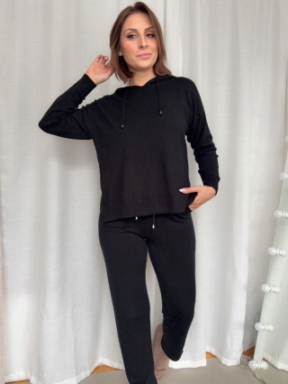 Miękki dzianinowy komplet Stellar Softness czarny