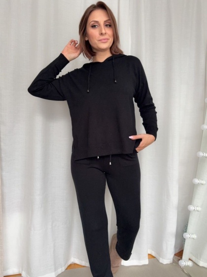 Miękki dzianinowy komplet Stellar Softness czarny