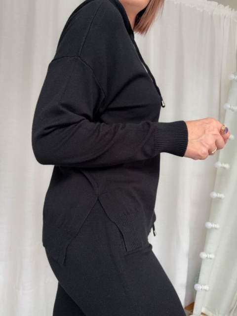 Miękki dzianinowy komplet Stellar Softness czarny