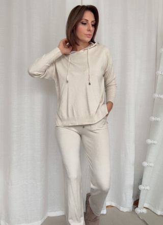 Miękki dzianinowy komplet Stellar Softness ecru