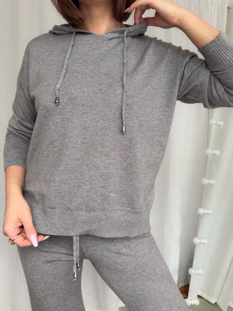 Miękki dzianinowy komplet Stellar Softness szary