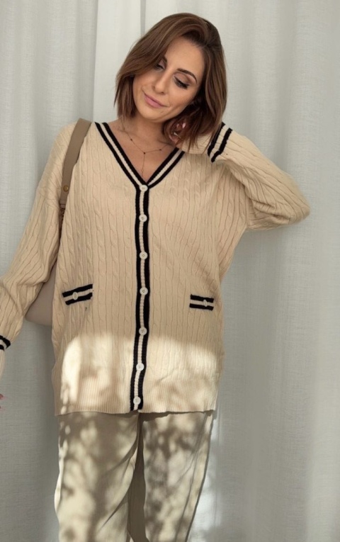 Sweter w stylu preppy Retro Old Money śmietankowy