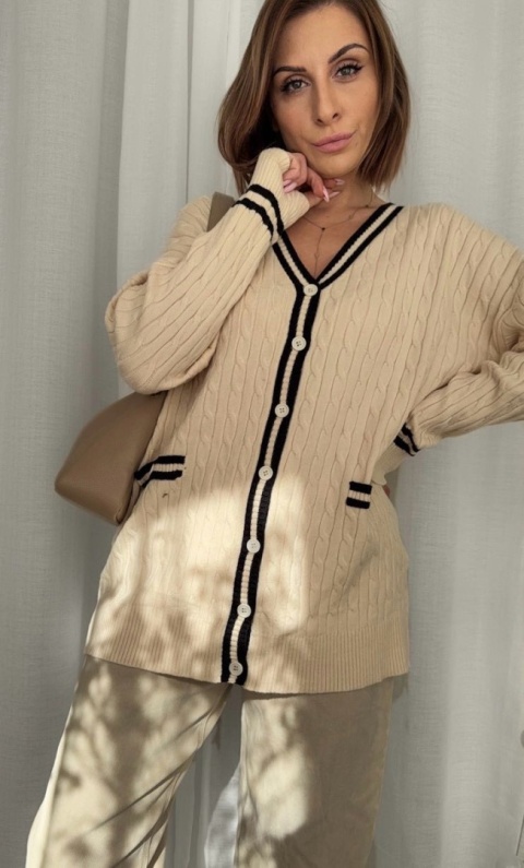 Sweter w stylu preppy Retro Old Money śmietankowy